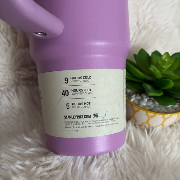 Stanley The Quencher H2.0 Flowstate™ Tumbler 30 OZ Lilac NWT - Picture 5 of 10